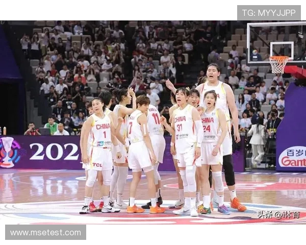 2025年世界杯预选赛精彩开启 中国队首战大胜为晋级加油